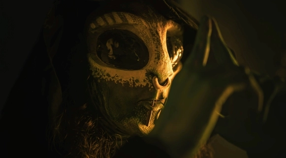 Anki from Losaquis performing a ritual for "La Casa en Llamas", embodying alien mysticism, ancestral symbolism, and experimental electronic art.